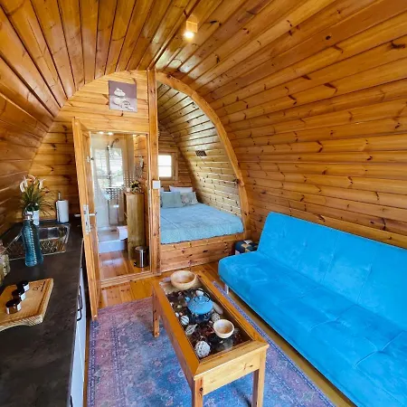 Glamping Turquesa, Feel And Relax In A Wood House Pension Corredoura Buitenkant foto